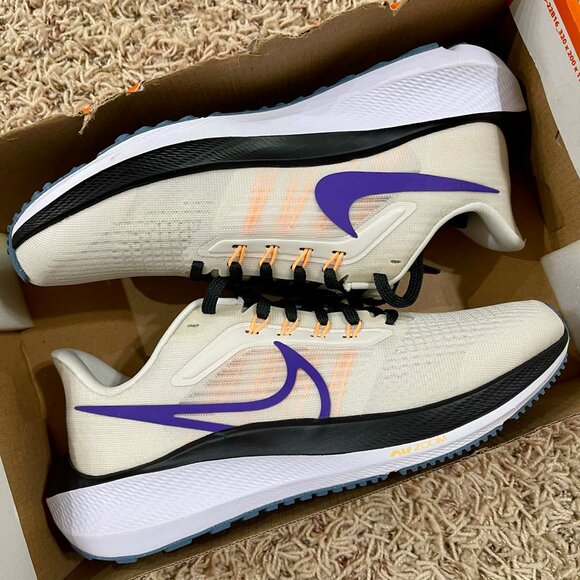 Nike Women's Air Zoom Pegasus 39 Running Shoes DH4072-006, Size 8 (New) - Picture 4 of 16